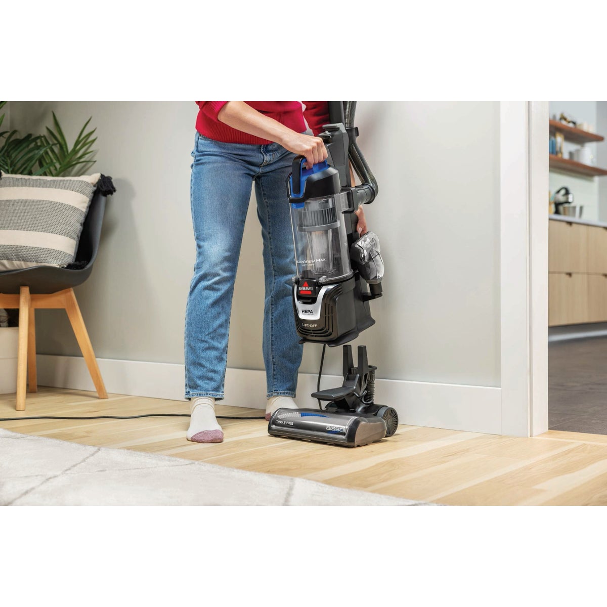 Bissell CleanView Max Lift-Off Upright Vacuum Cleaner Image 3