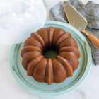 Nordic Ware Translucent Bundt Cake Keeper Image 4