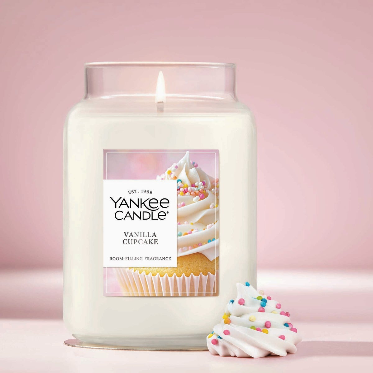 Yankee Candle 22 Oz. Vanilla Cupcake Large Jar Candle Image 5