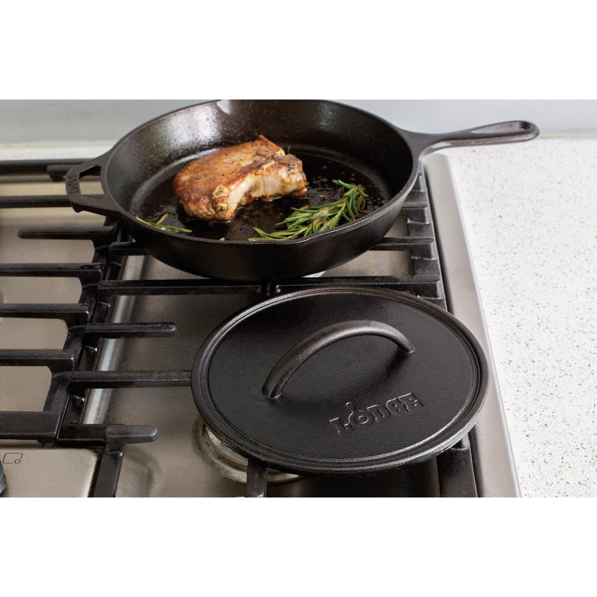 Lodge 8 In. Cast Iron Round Flat Grill Press Image 4