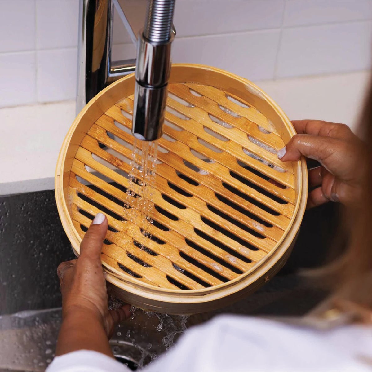 Joyce Chen 2-Tier 6 In. Bamboo Steamer Baskets Image 5