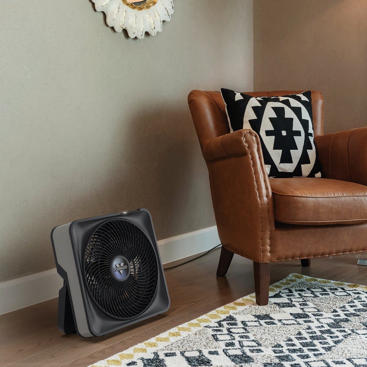 Vornado Model 80X 20 In. High Velocity Box Fan with Kickstand Image 2