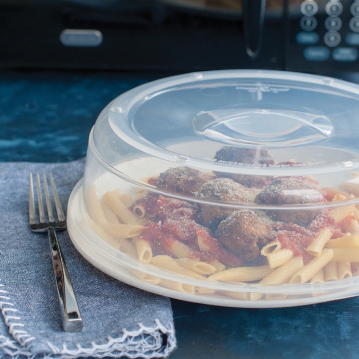 Nordic Ware 10 In. Microwave Splatter Cover Image 4
