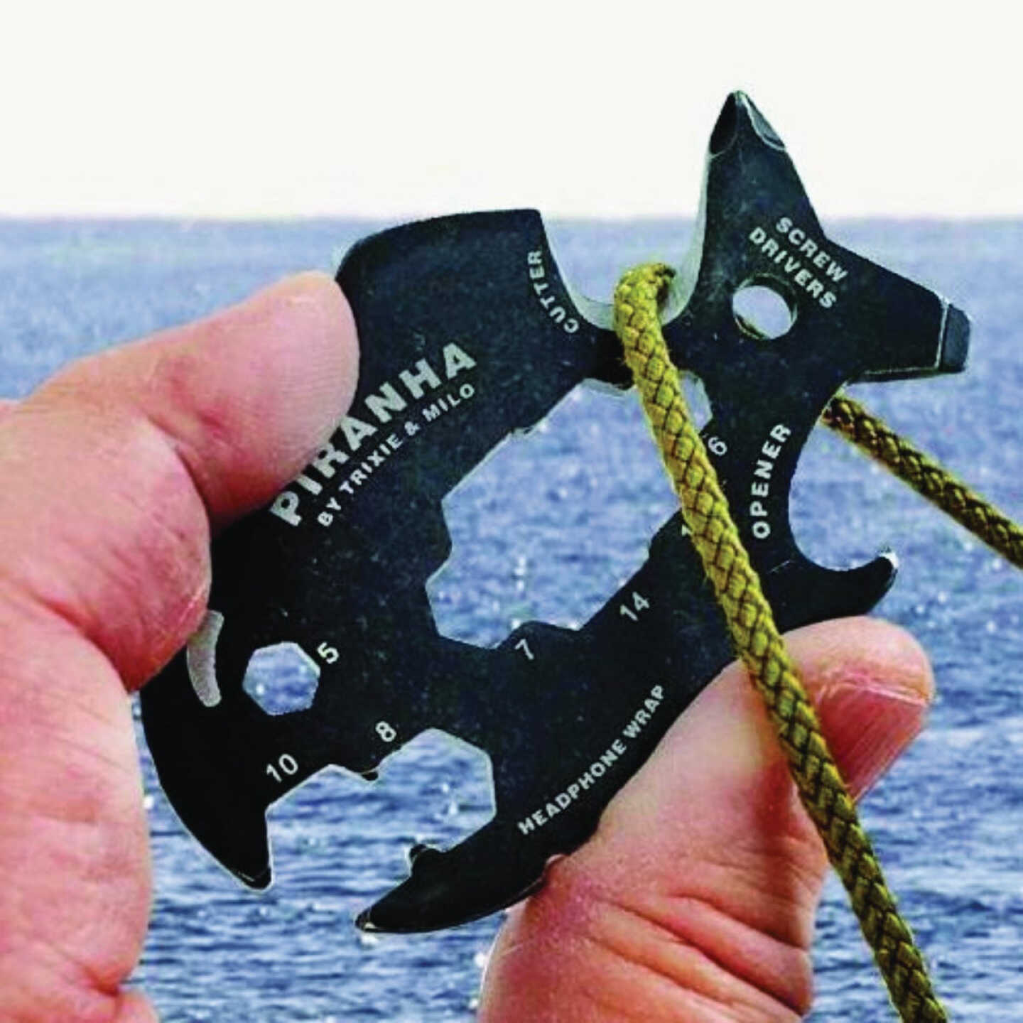 Lucky Jack Piranha 12-in-1 Multi-Tool Image 2