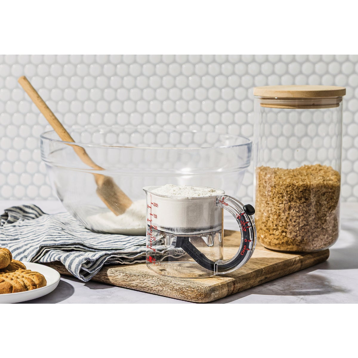 Dreamfarm 1 Cup Upcup Measuring Cup Image 2
