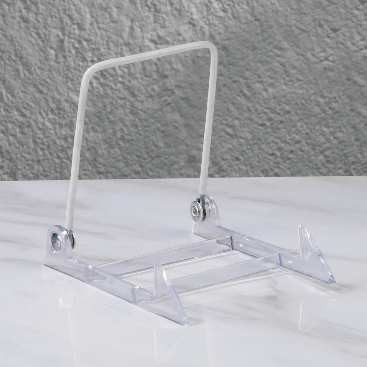 Tripar 3-3/4 In. W. x 5-1/2 In. D. x 4-1/2 In. H. Adjustable Easel Acrylic Display Stand Image 2