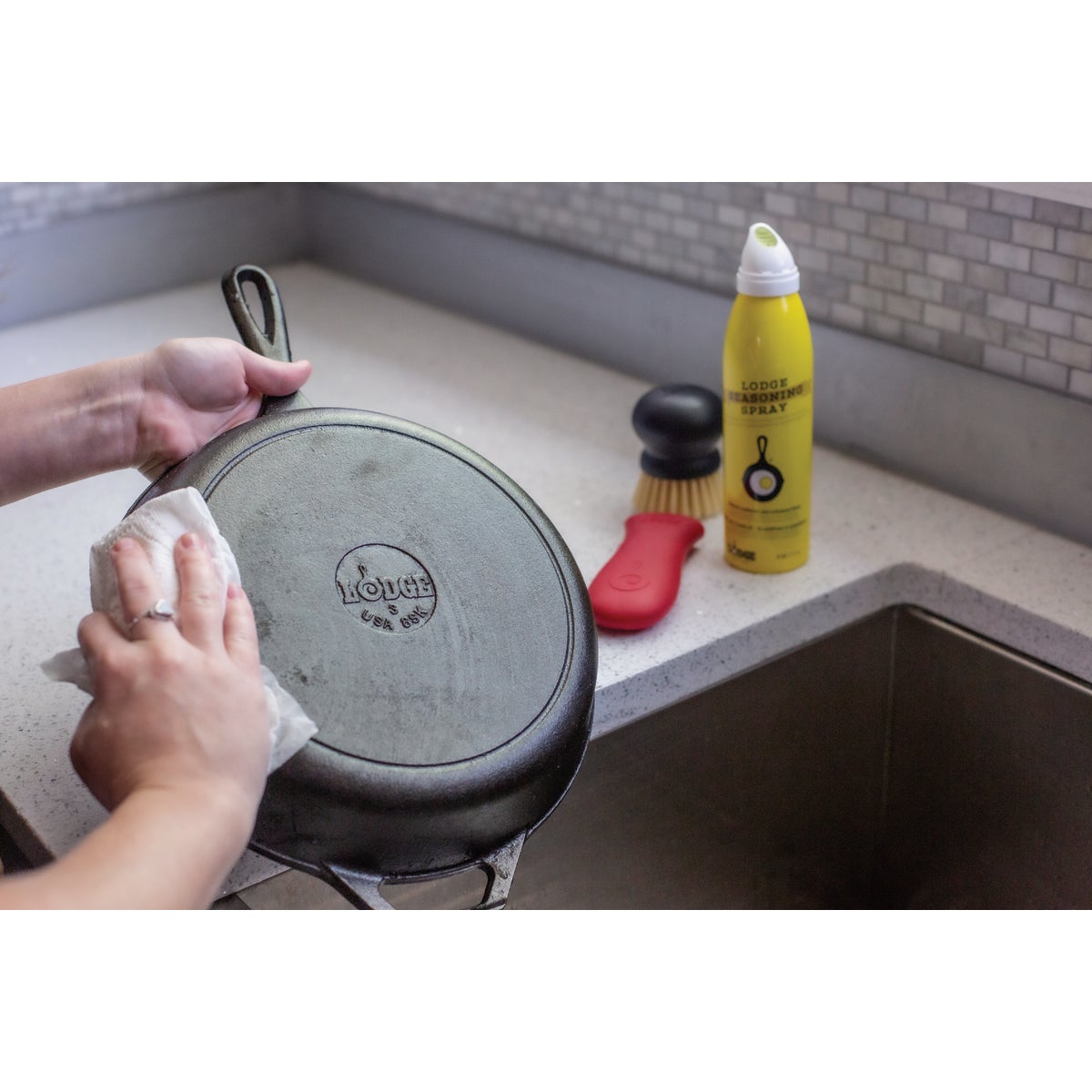 Lodge Cast Iron Care Kit (4-Piece) Image 2
