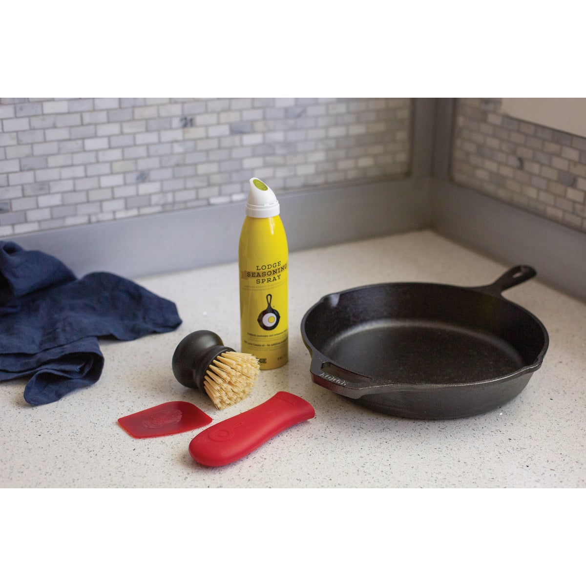 Lodge Cast Iron Care Kit (4-Piece) Image 5