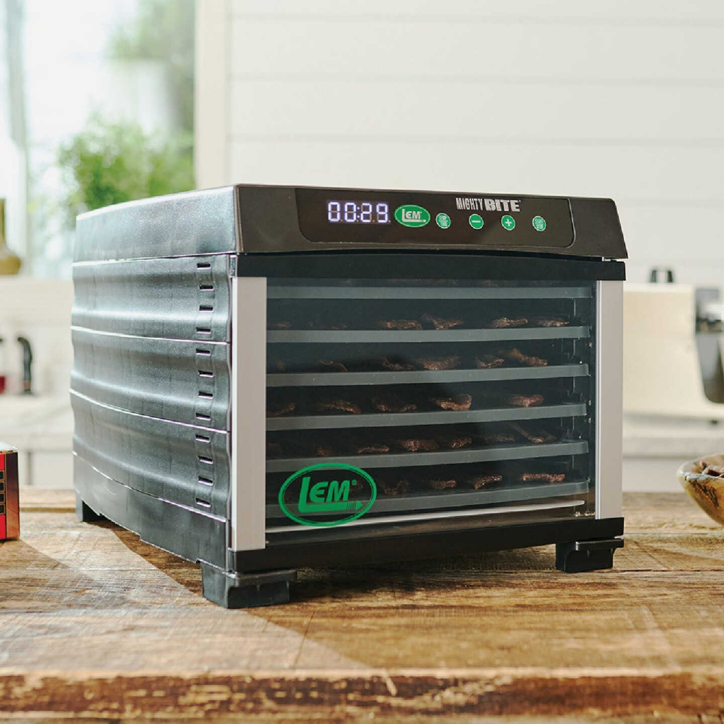 Mighty Bite 6-Tray Dehydrator Image 2