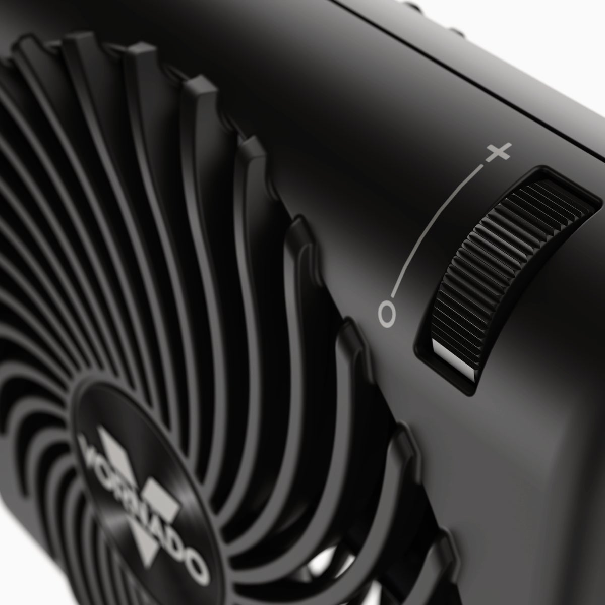 Vornado Passage Personal/Travel Fan Image 3