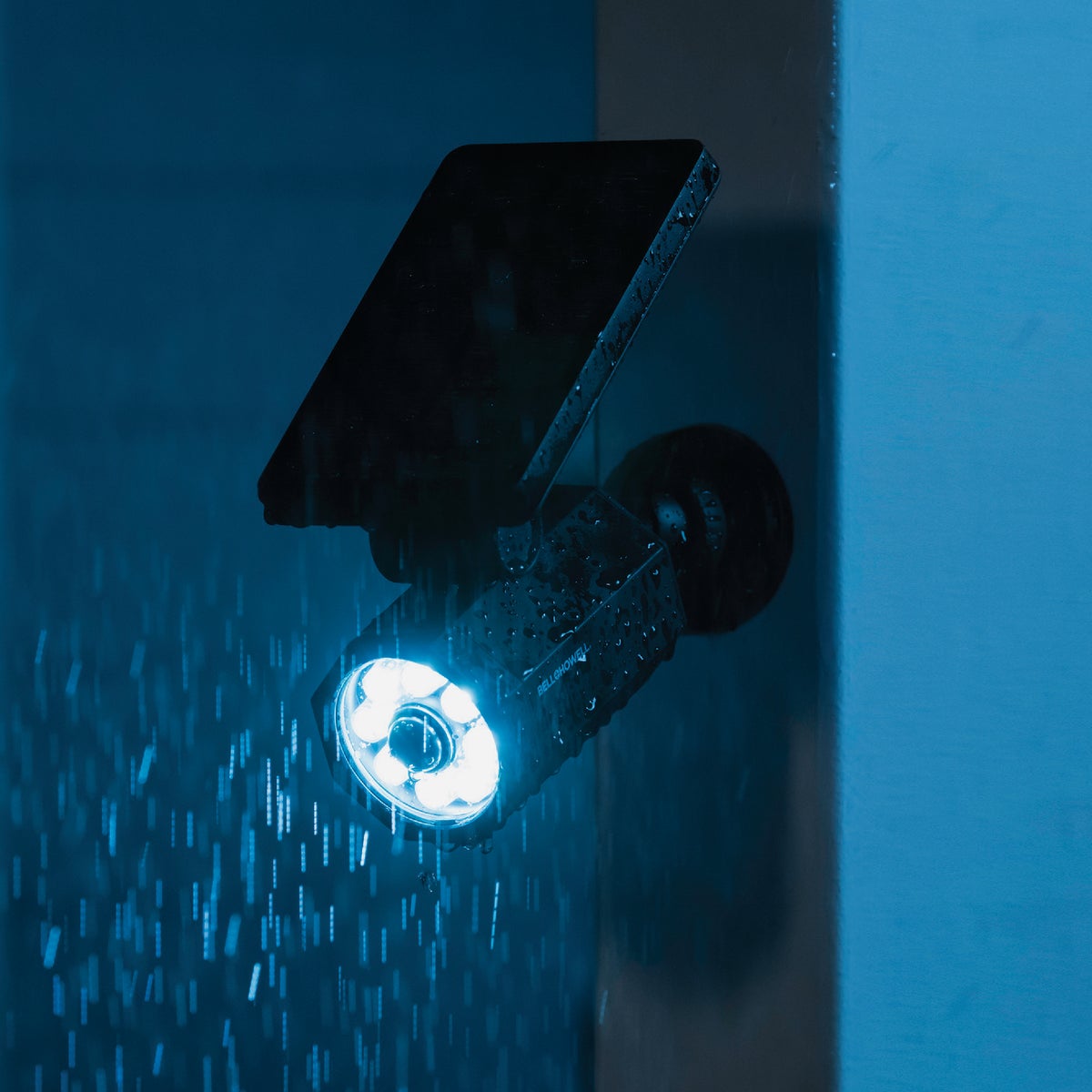 Bell+Howell Solar Powered Bionic Spotlight Image 2