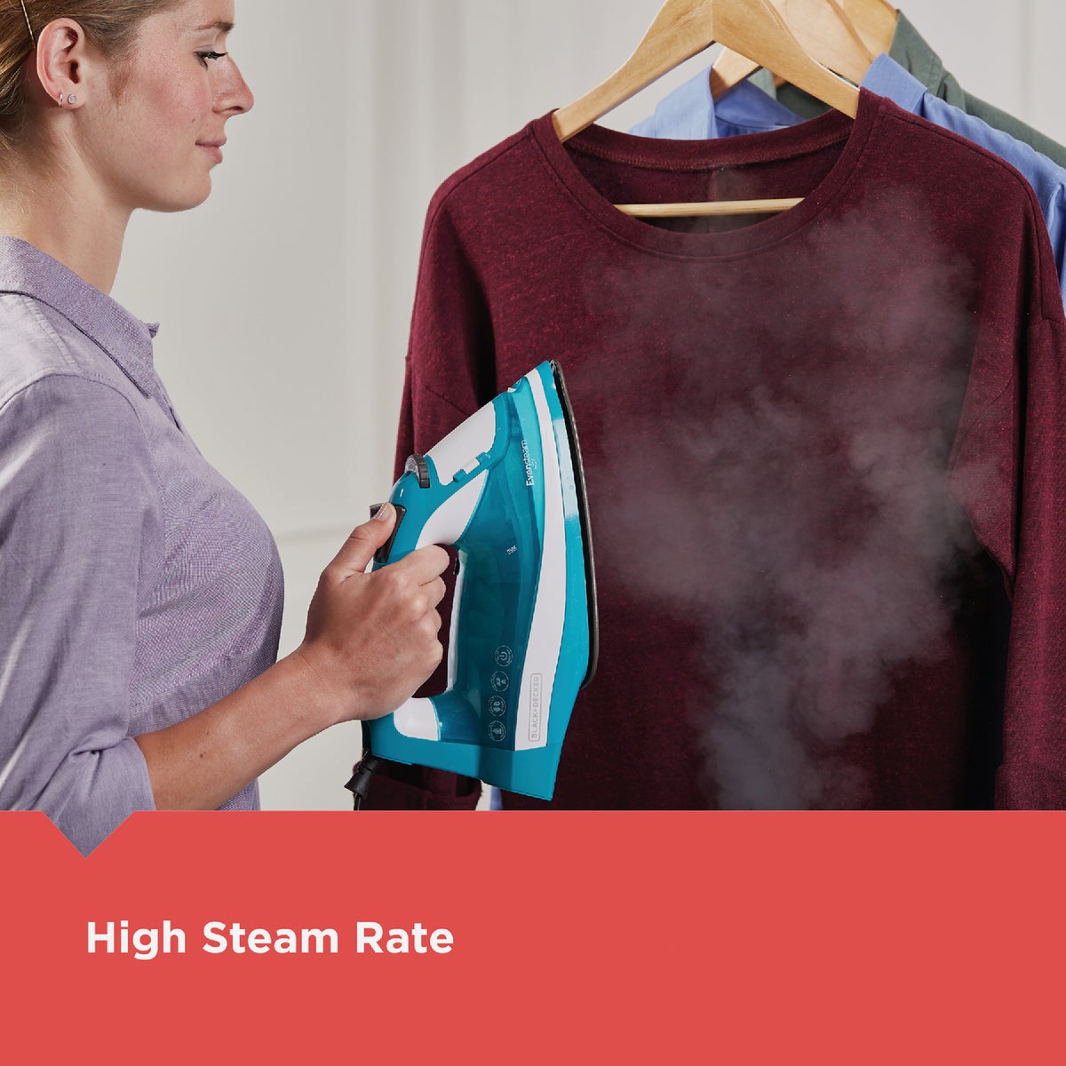 Black & Decker Variable Control Compact Red Steam Iron Image 5