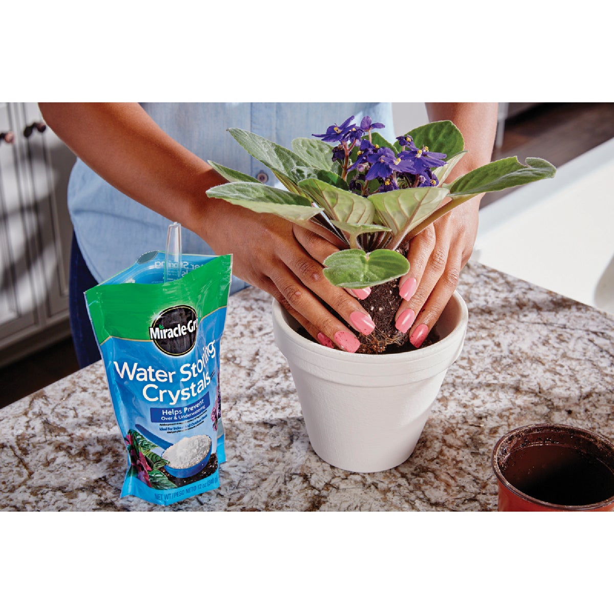 Miracle-Gro 12 Oz. Water Storing Crystals Image 2