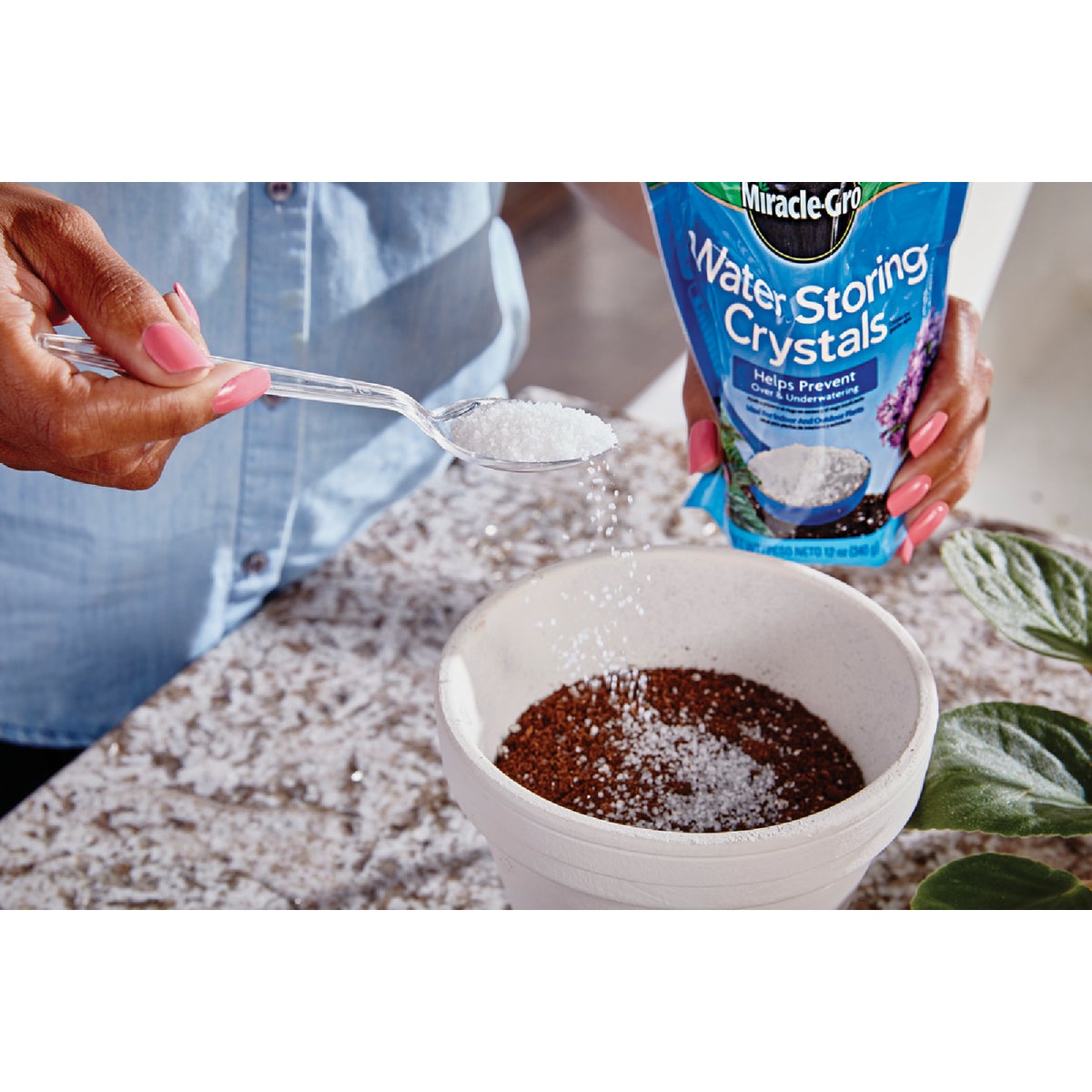 Miracle-Gro 12 Oz. Water Storing Crystals Image 3