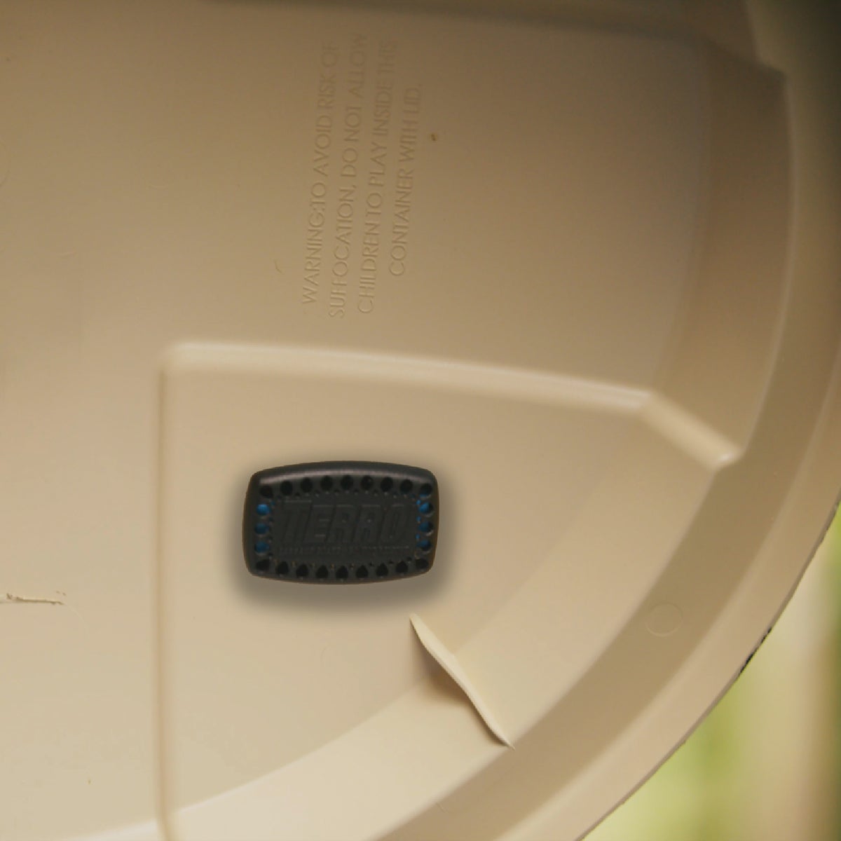 Terro Garbage Guard Vapor Action Insect Killer Image 2