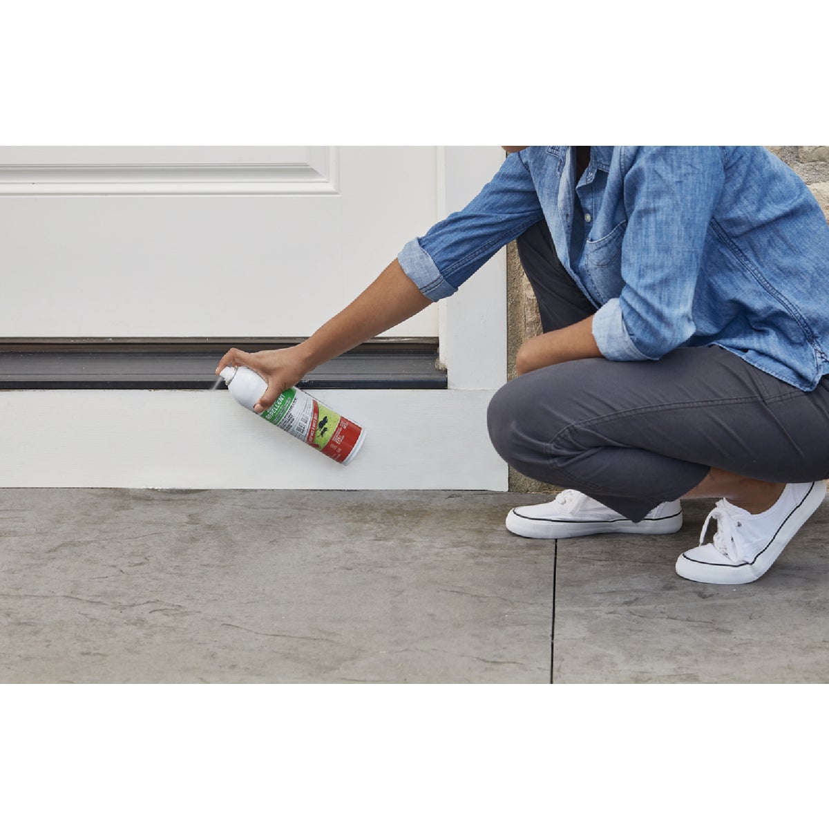 TOMCAT 14 Oz. Continuous Spray Rodent Repellent Image 3