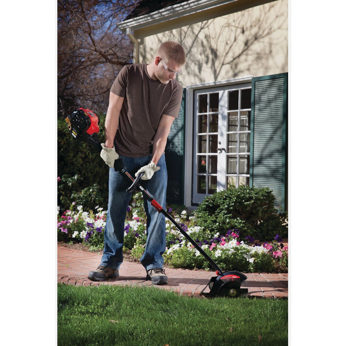 Trimmer Plus LE720R Edger Attachment Image 6