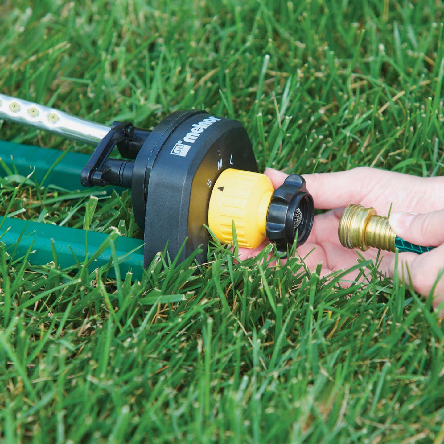 Melnor EasyGrow 3000 Sq. Ft. Oscillating Sprinkler Image 4