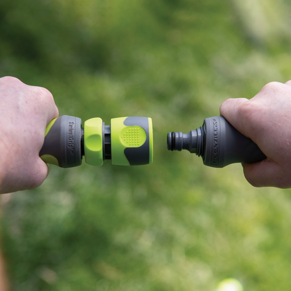 Flexzilla Standard Garden Hose Quick-Connect Coupler & Plug Kit, ZillaGreen (3-Piece) Image 2