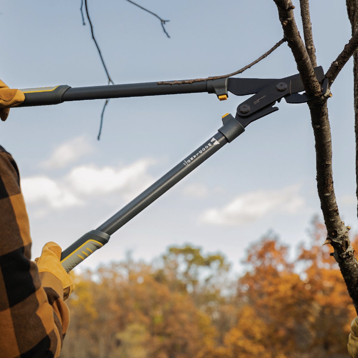 Woodland 32 In. MaxForce Super Duty Lopper Image 2