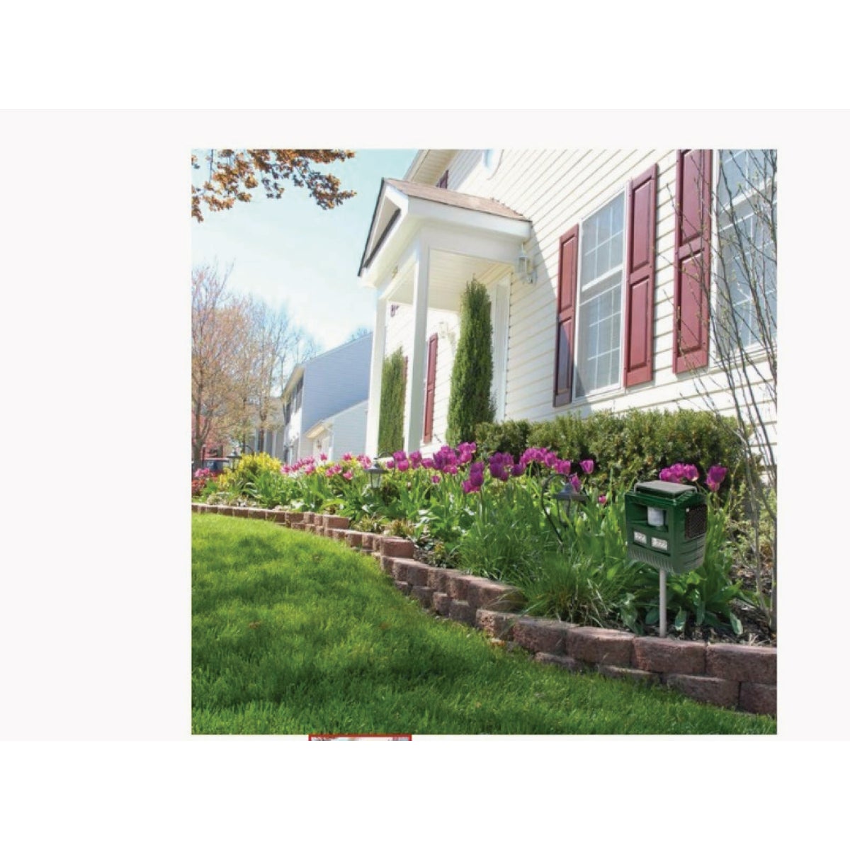 Solar Yard Shield Ultrasonic/Sonic Animal & Pest Repeller Image 1