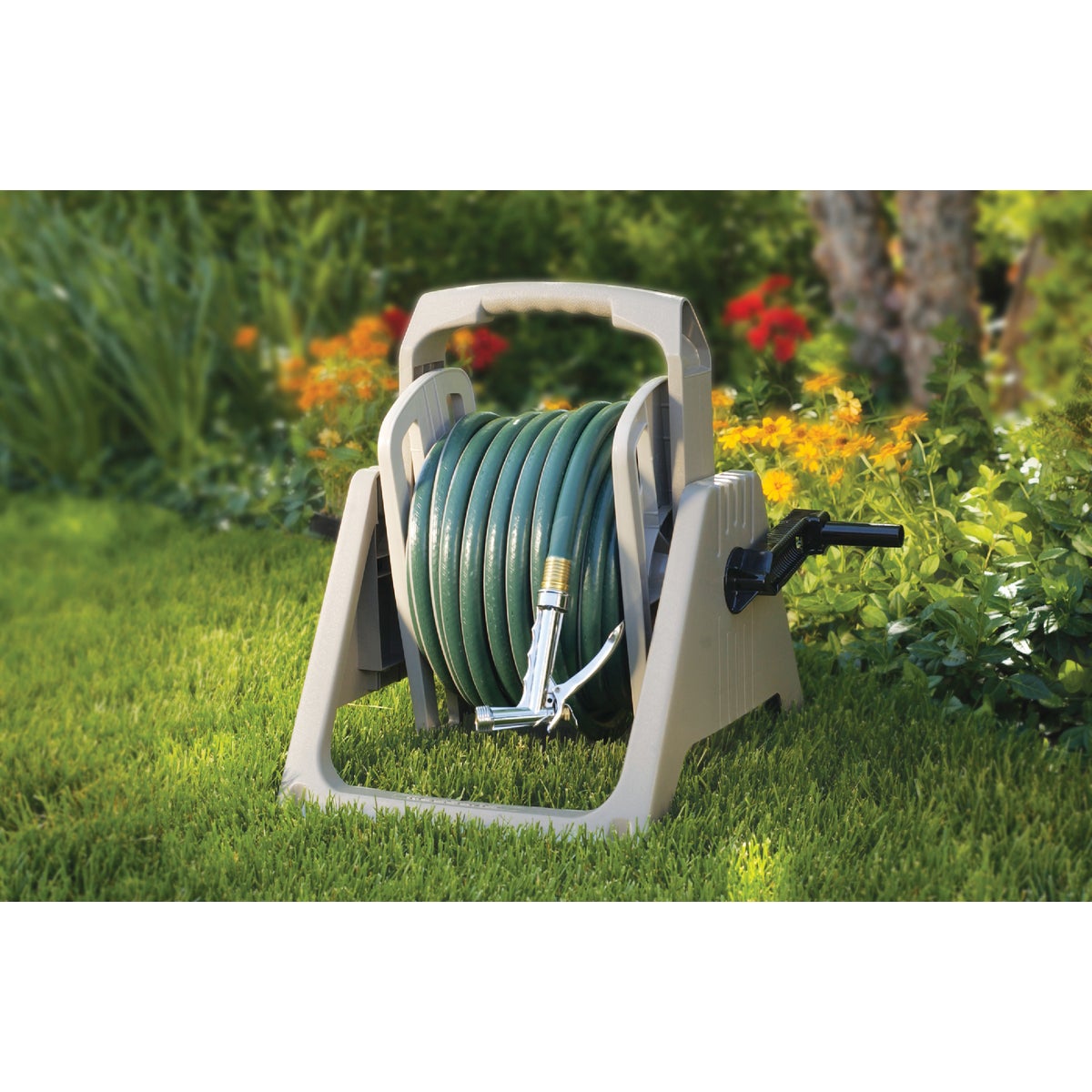 Suncast Hose Handler 100 Ft. x 5/8 In. Taupe Resin Hose Reel Image 2