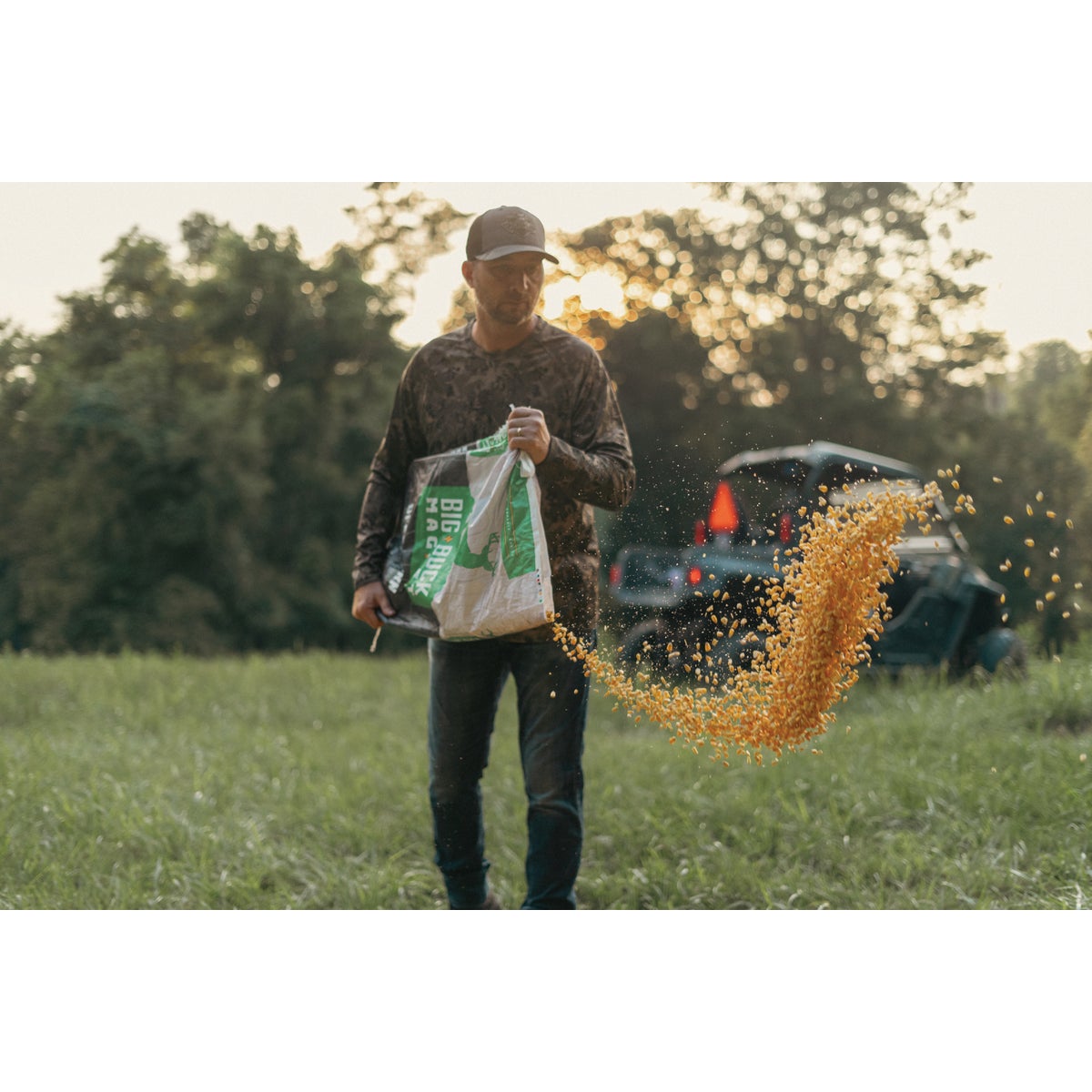 Big Buck Magnet 40 Lb. Deer Corn Image 2