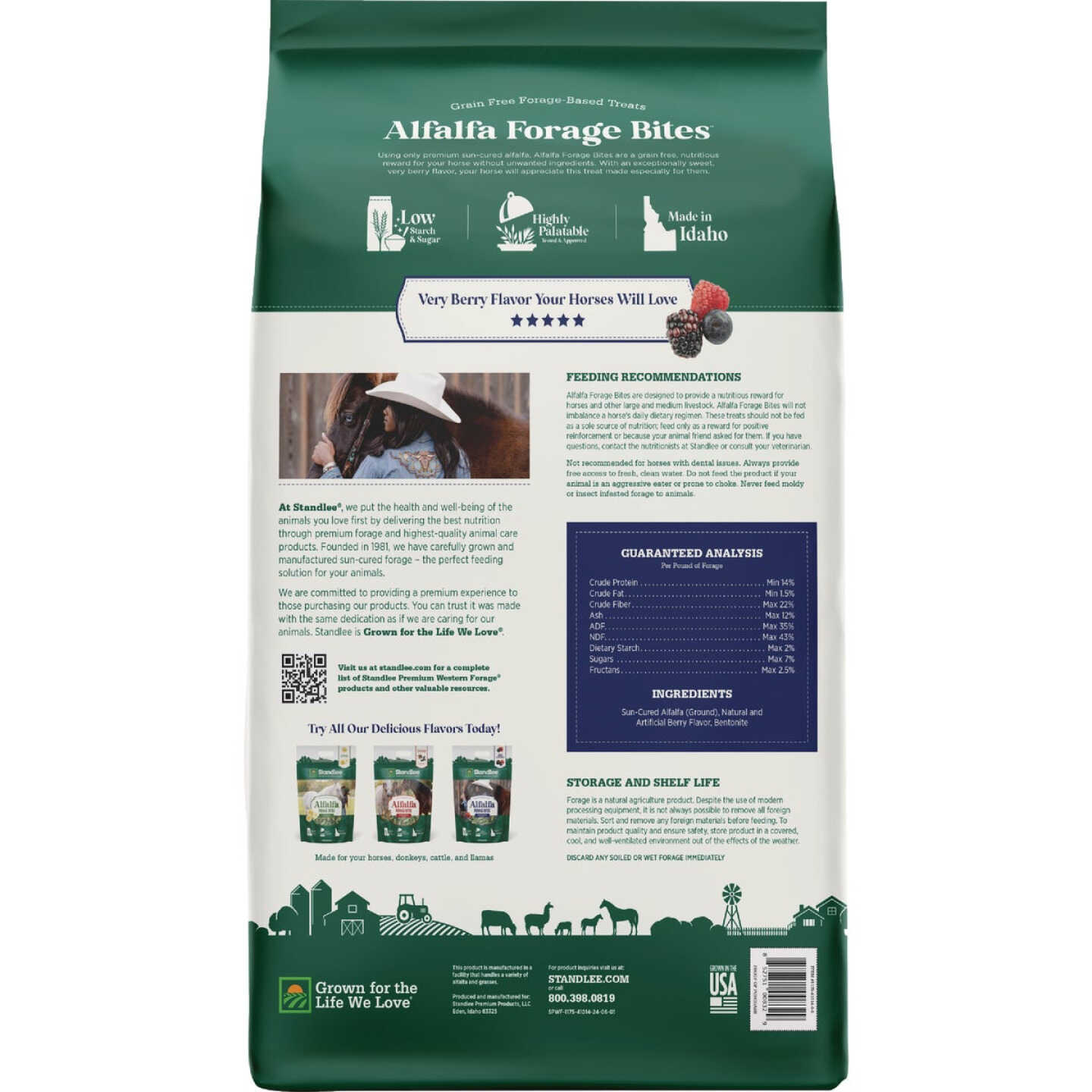 Standlee 25 Lb. Alfalfa Very Berry Horse Forage Bites Image 3