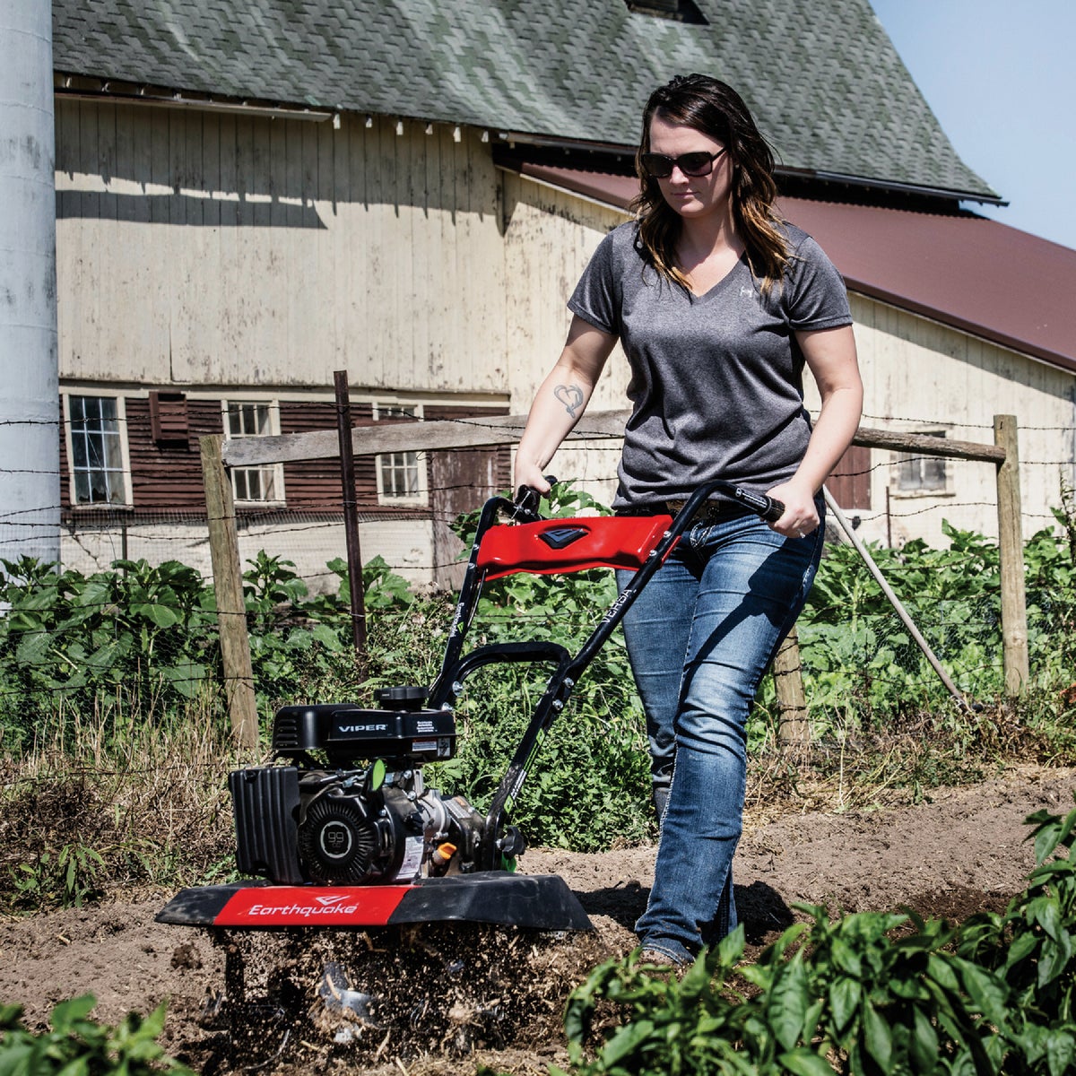 Earthquake Versa Tiller Cultivator with 99cc 4-Cycle Viper Engine Image 2