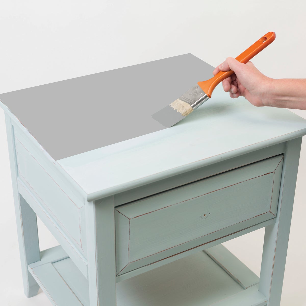 Rust-Oleum Chalked Aged Gray Ultra Matte 30 Oz. Chalk Paint Image 5