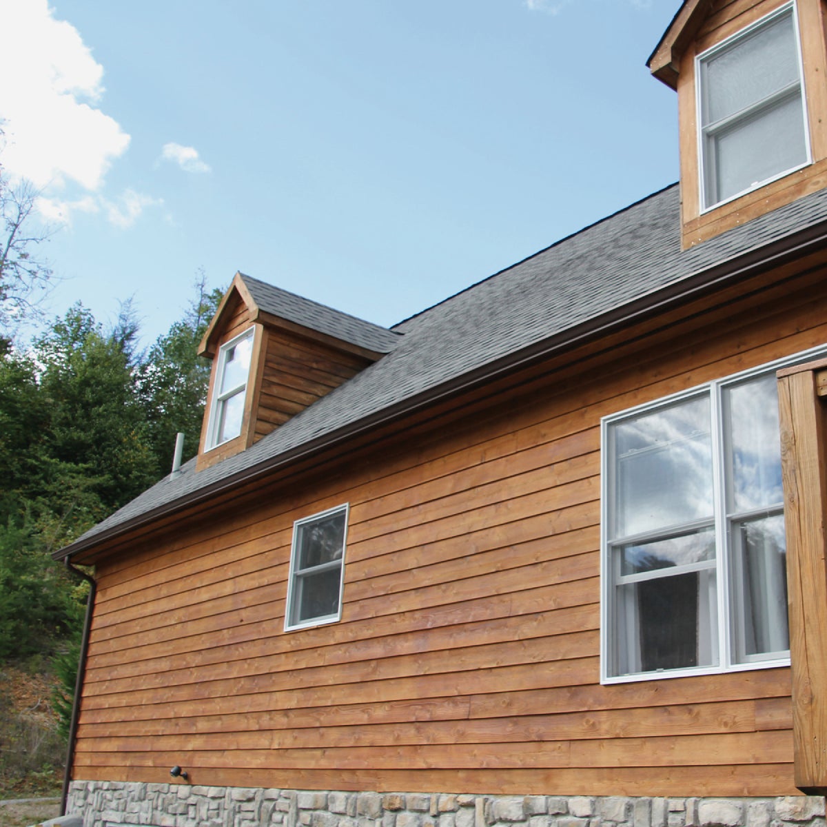 DEFY Extreme Semi-Transparent Exterior Wood Stain, Cedar Tone, 5 Gal. Image 6