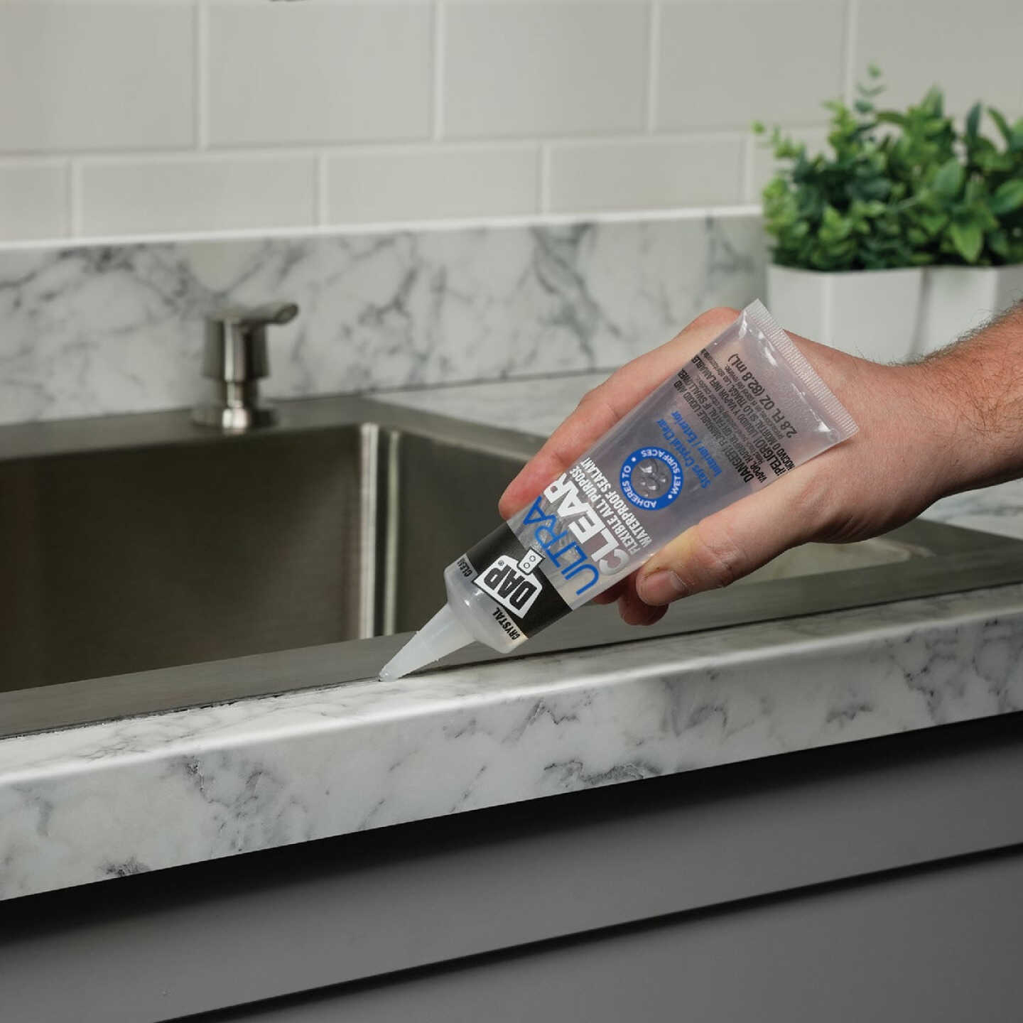 DAP Ultra Clear 2.8 Oz. All Purpose Elastomeric Sealant, Clear Image 6