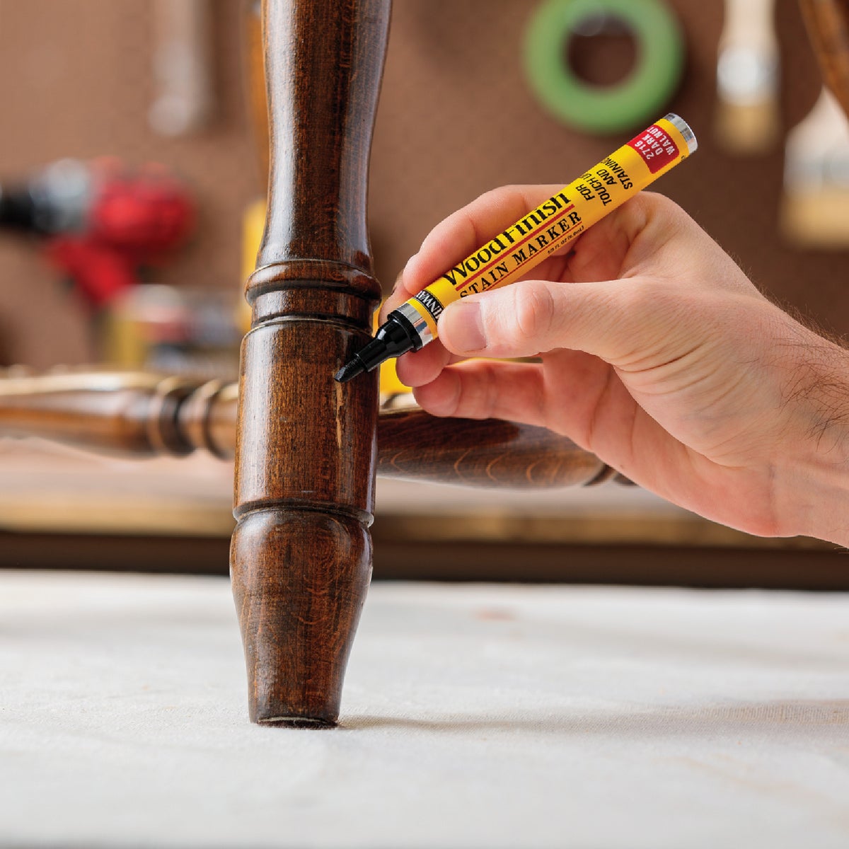 Minwax Wood Finish Early American Stain Marker Image 2