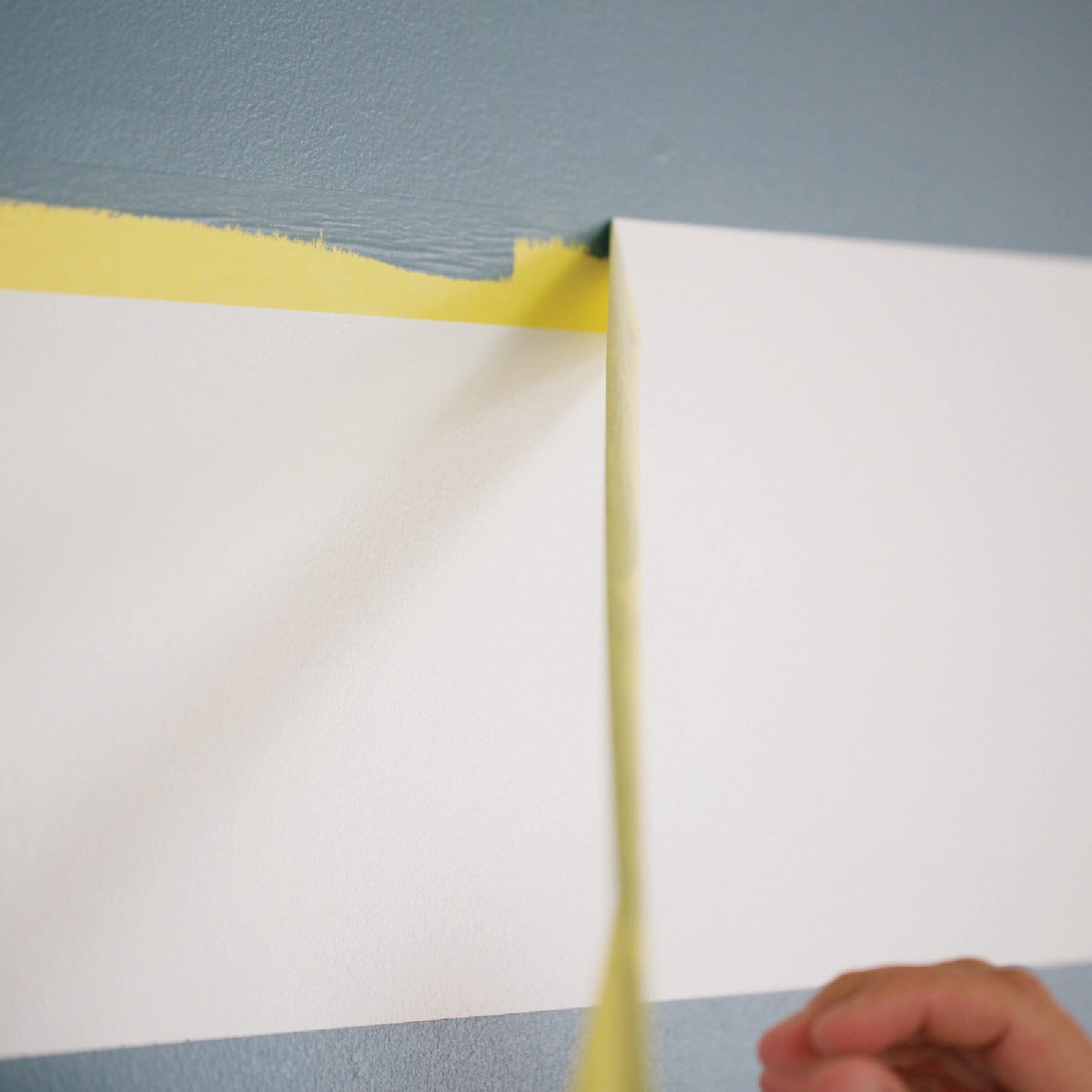 FrogTape 0.94 In. x 60 Yd. Delicate Surface Masking Tape Image 3