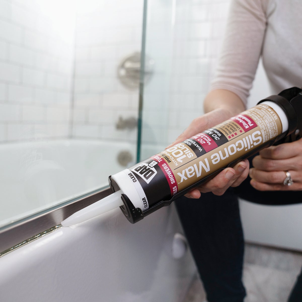 DAP Silicone Max 10.1 Oz. Clear Premium Kitchen, Bath & Plumbing 100% Silicone Sealant Image 3