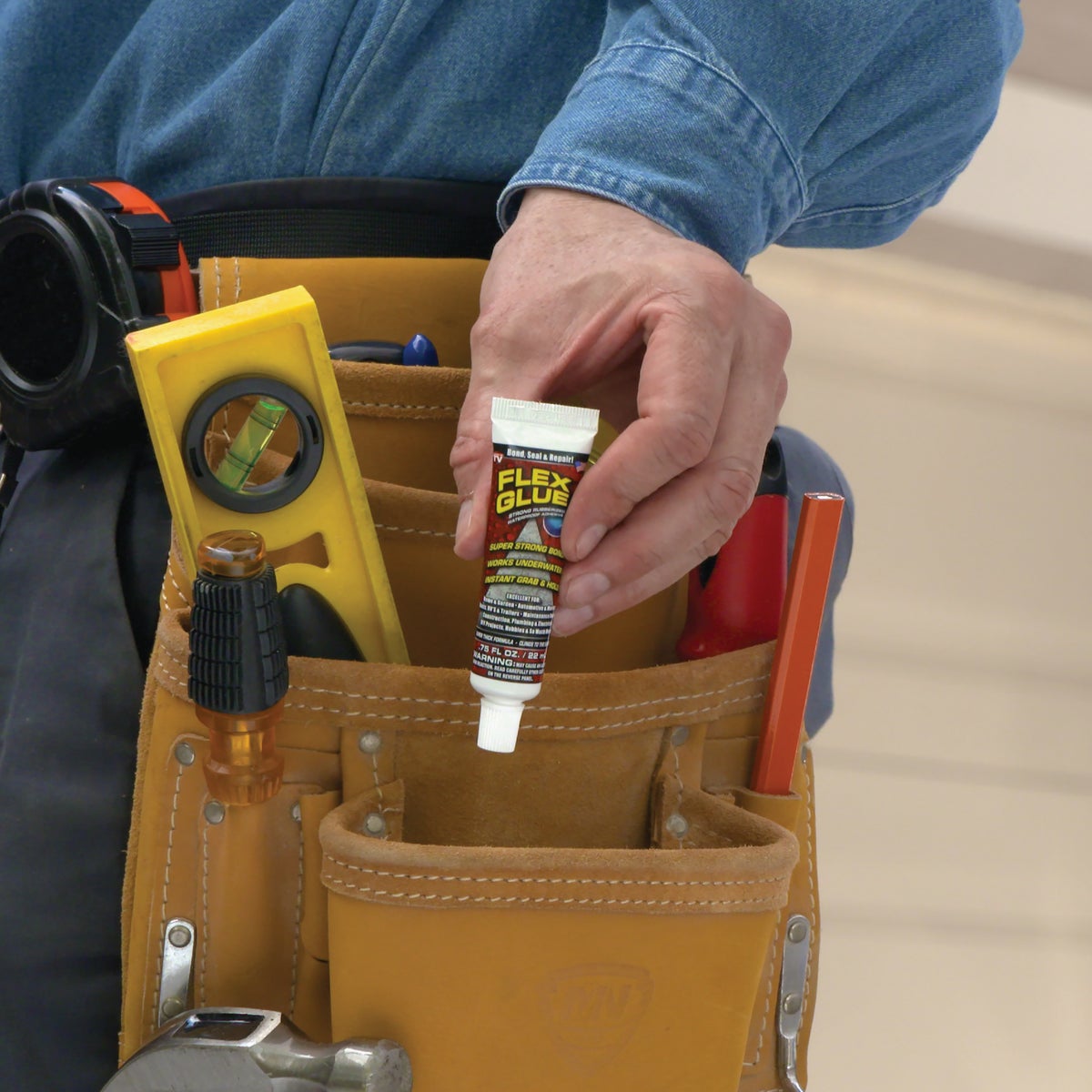 Flex Glue .75 Oz. White Multi-Purpose Adhesive Image 3
