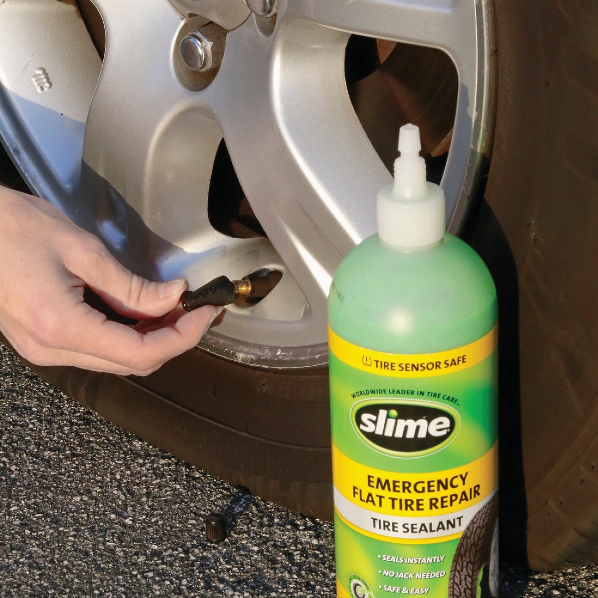 Slime 16 Oz. Auto Tire Sealant Image 2