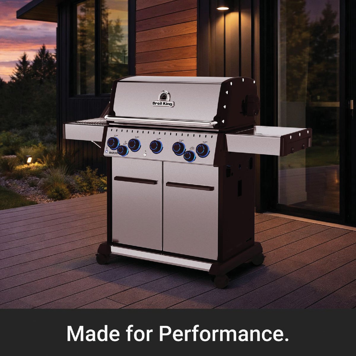 Broil King Baron S 590 Pro IR 5-Burner Stainless Steel 45,000 BTU LP Gas Grill Image 6