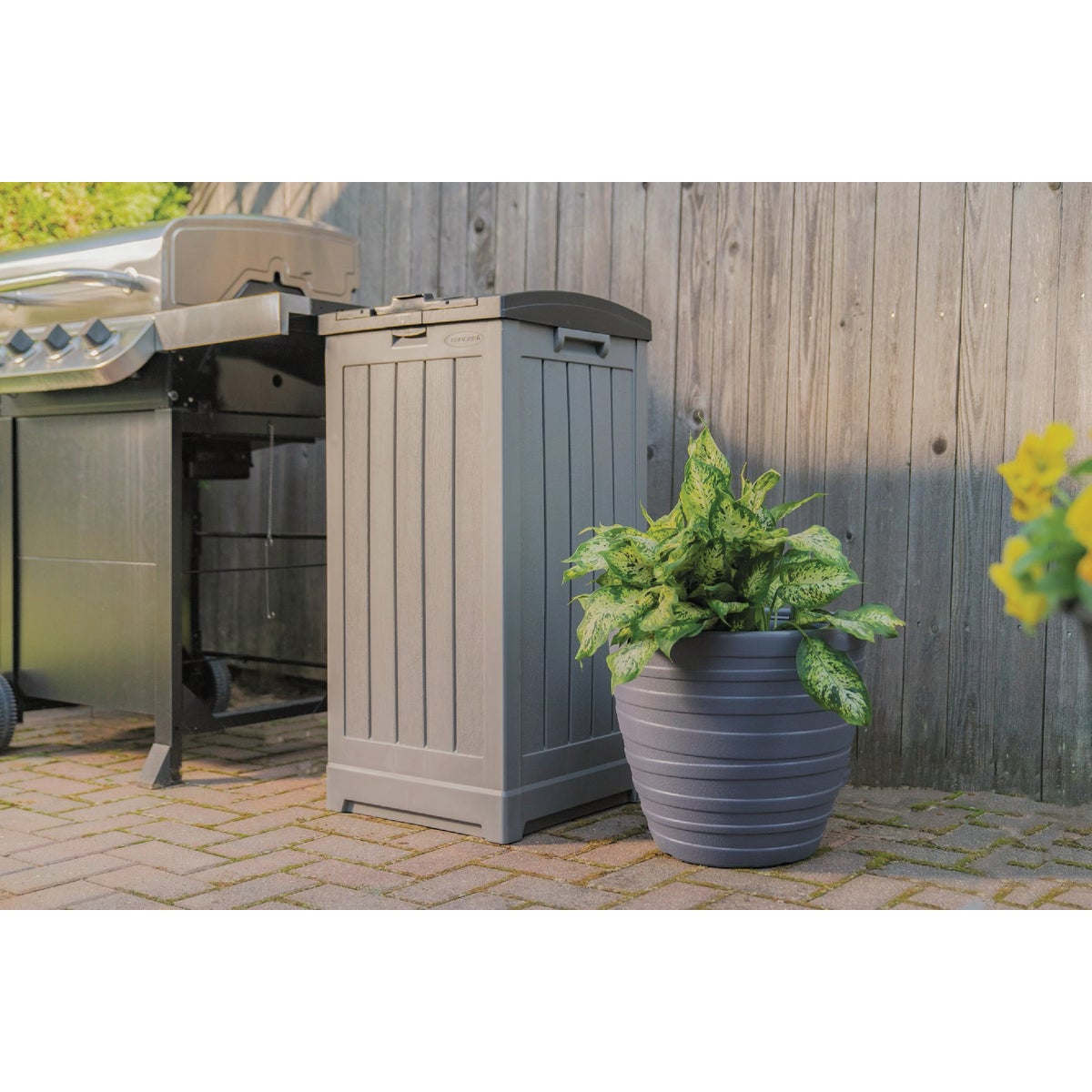 Suncast 39 Gal. Trash Hideaway DeckBox Image 2