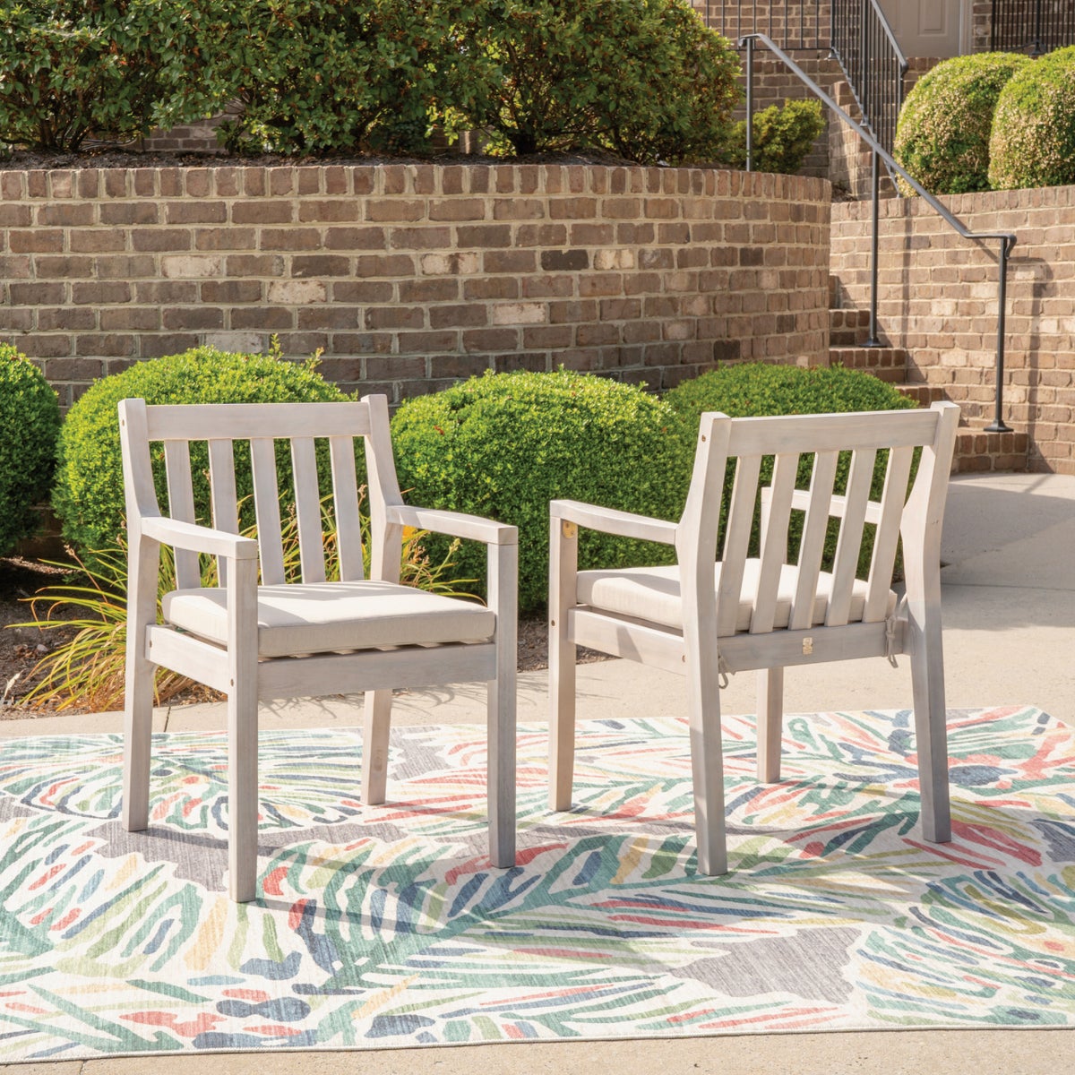 Linon Svana Natural Acacia Wood Dining Arm Chair Set (2-Piece) Image 3