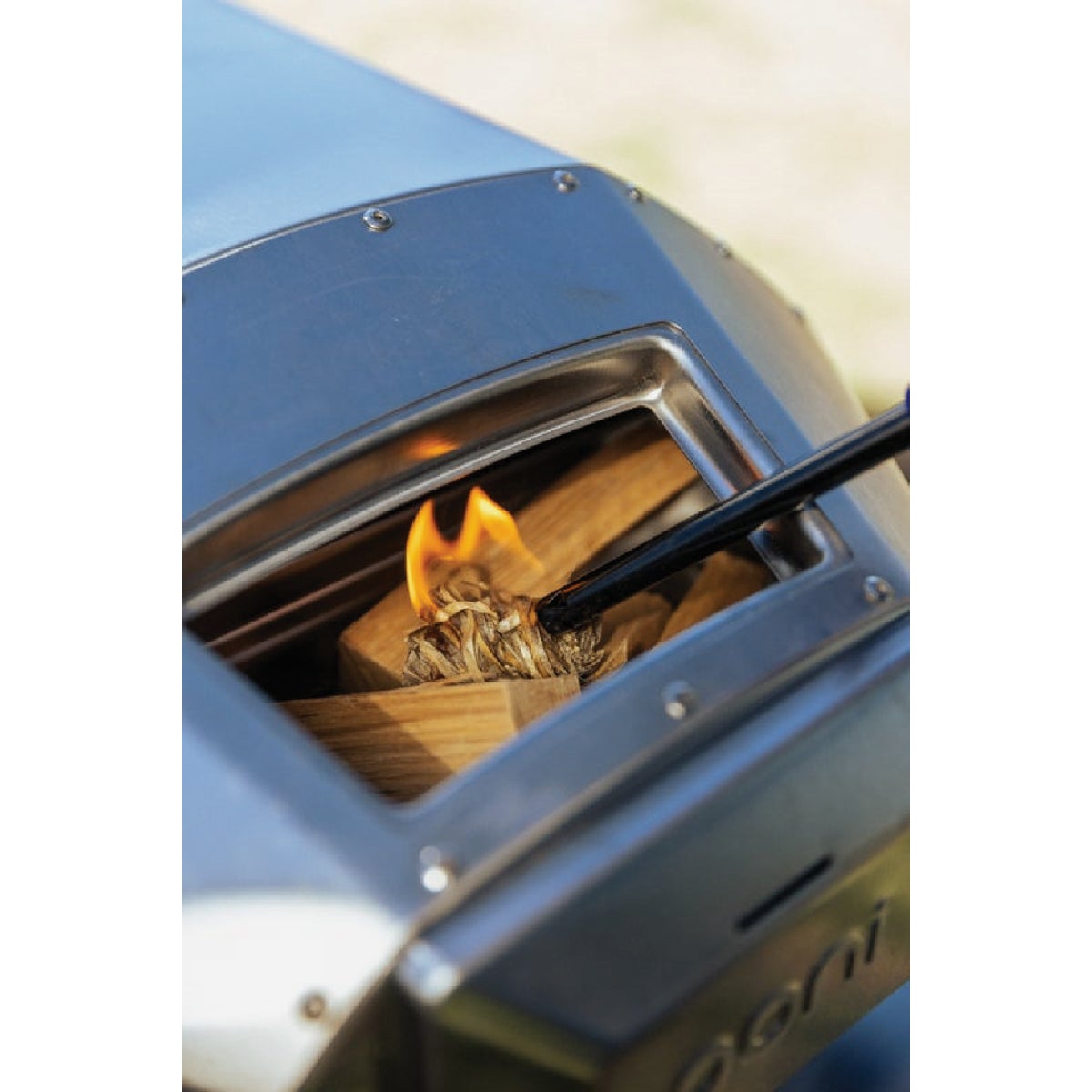 Ooni Premium Hardwood 5 In. Oak Logs Image 2