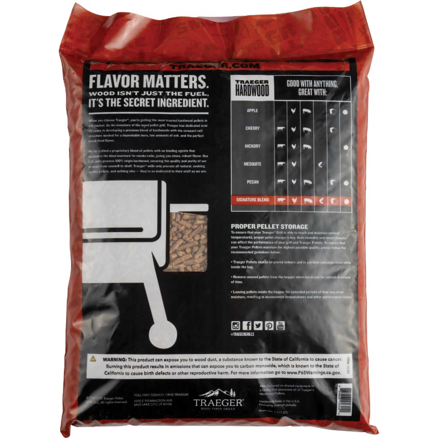 Traeger 20 Lb. Signature Blend All-Natural Wood Grilling Pellets Image 4