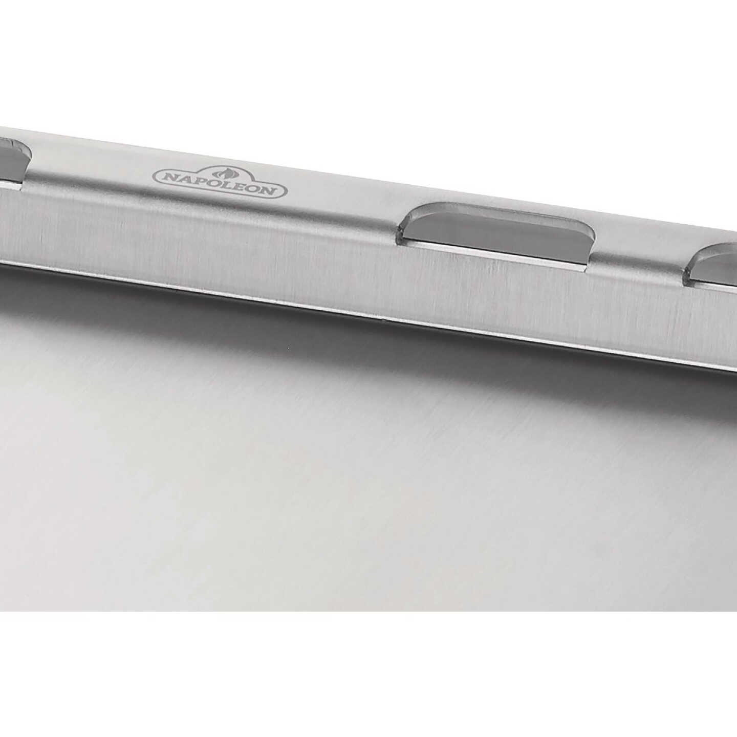 Napoleon Stainless Steel Griddle Insert for Prestige, Built-in 700 Series, and Rogue 525 & 625 Grills Image 2