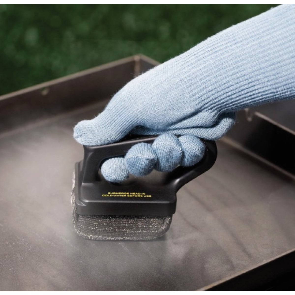 Scrub Daddy XL Griddle Steam Clean Brush Image 4