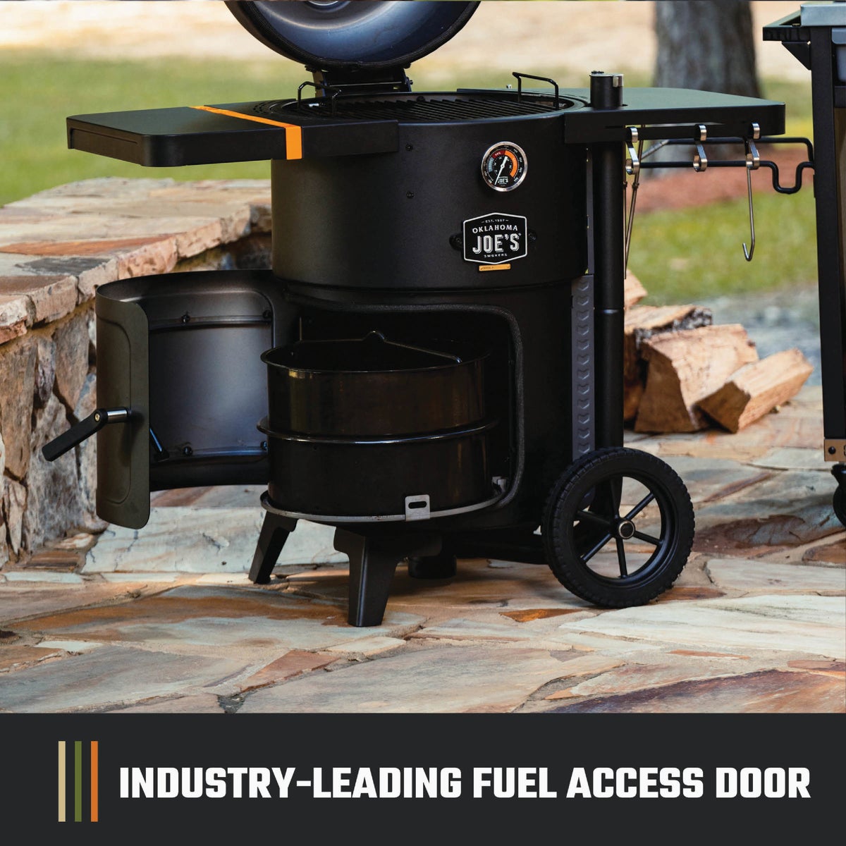 Oklahoma Joe's Bronco Drum Smoker & Grill Image 6