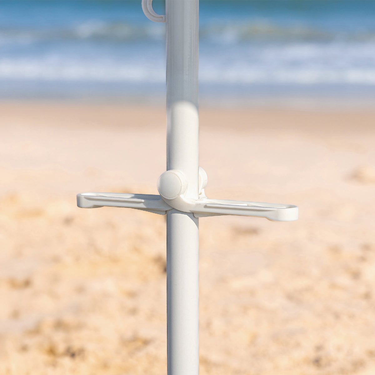 Salt Life 7 Ft. Beach Umbrella with UPF 50+ Protection Image 3